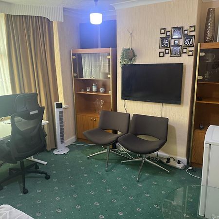 Room Canvey Island Zewnętrze zdjęcie