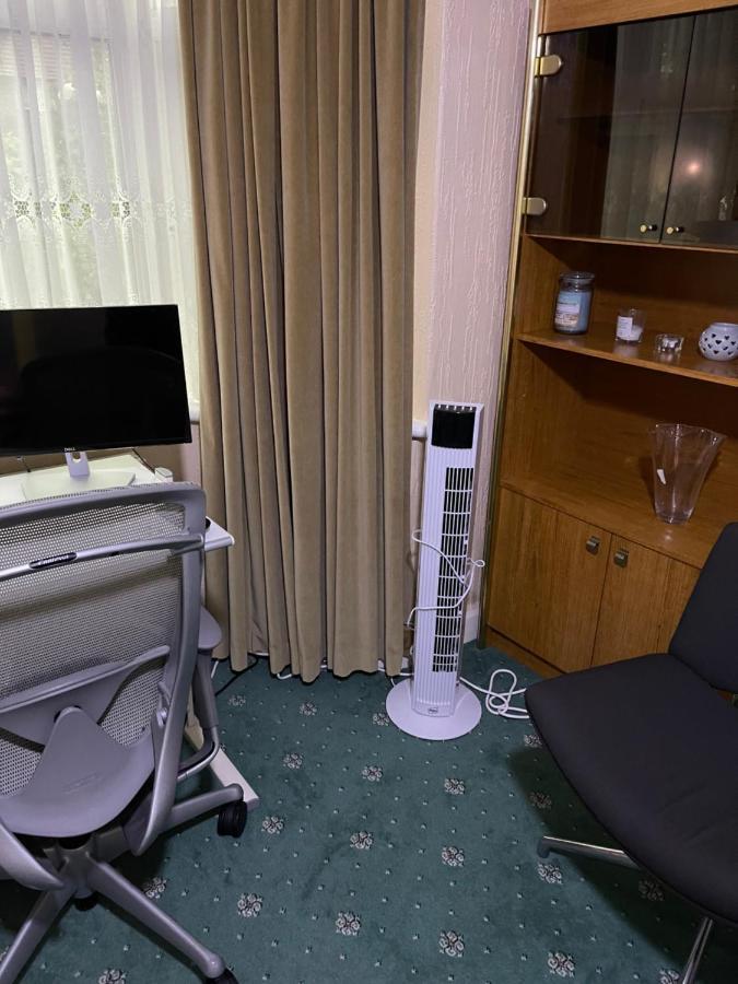 Room Canvey Island Zewnętrze zdjęcie